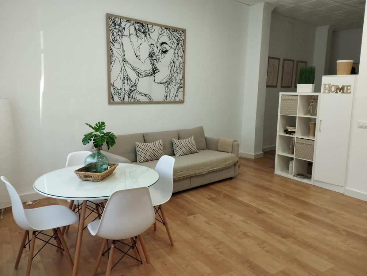 Apartamento Turistico Leo Баэна Экстерьер фото