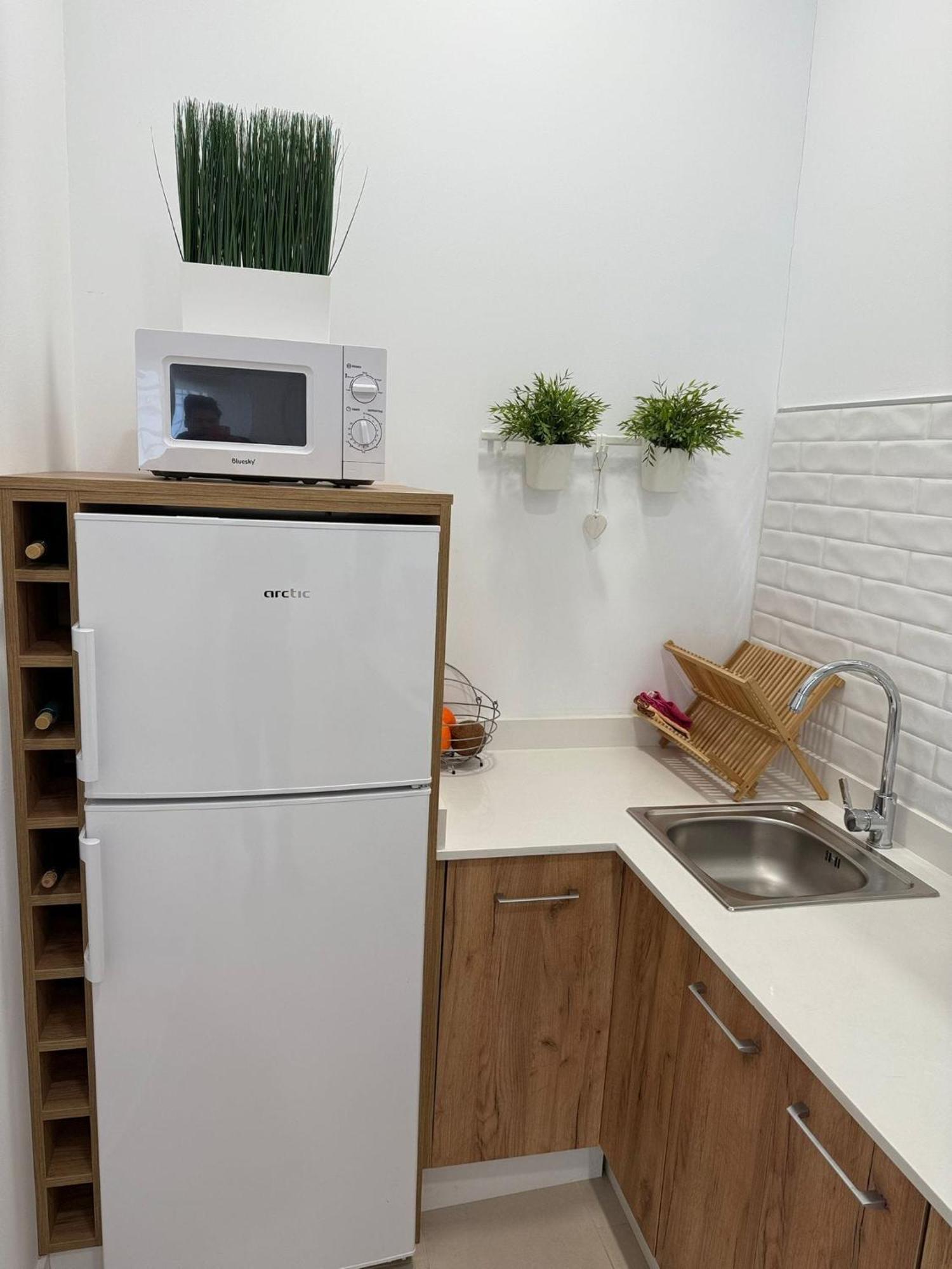 Apartamento Turistico Leo Баэна Экстерьер фото